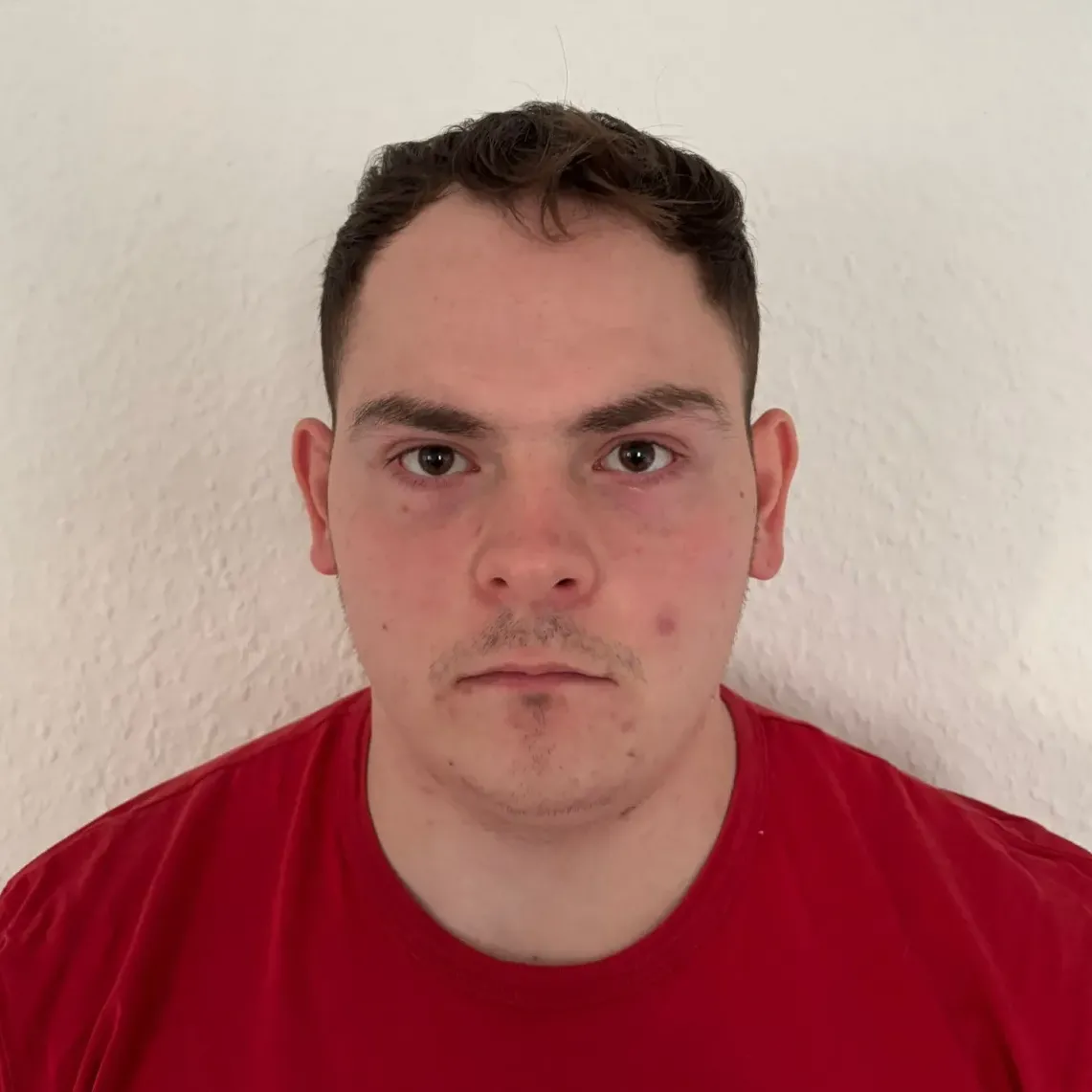 Deven Riccardo Schladitz